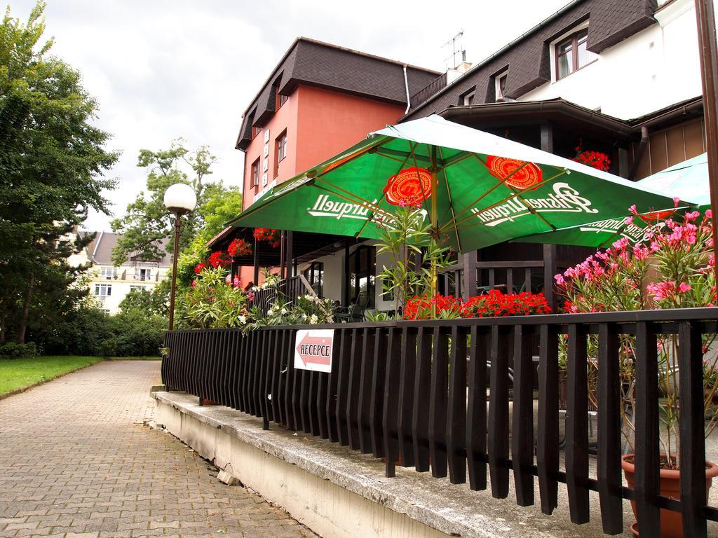 Hotel Faust Decin Luaran gambar