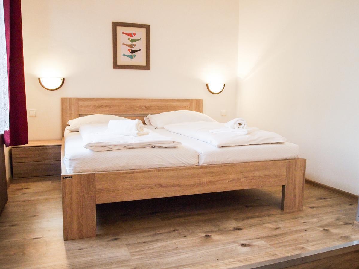 Hotel Faust Decin Luaran gambar